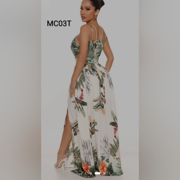 Fashion Nova Dresses & Skirts - Fashion Nova White Tropical Maxi Dress with Green Leaf Bodice